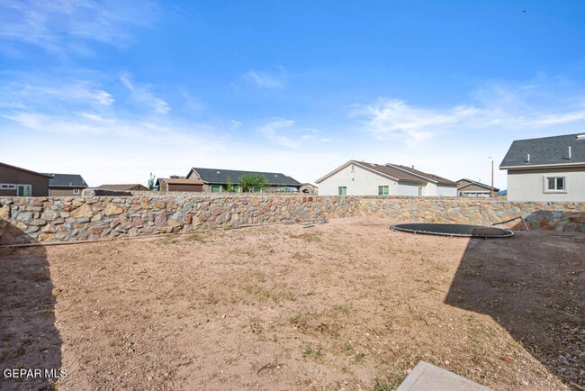 Building Photo - 11648 Flor Freesia Dr