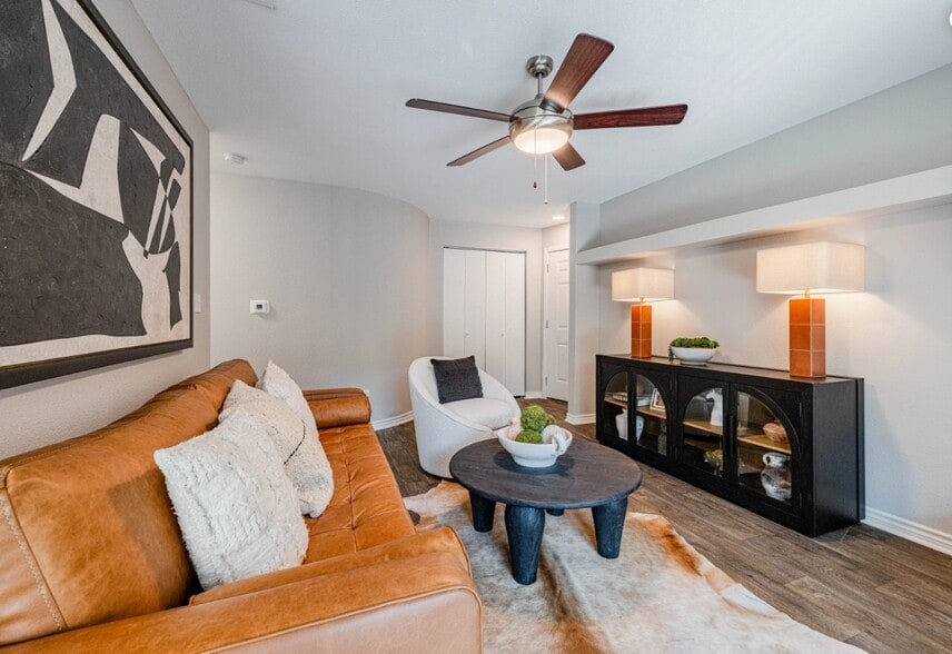 Building Photo - 8527 N Capital of Texas Hwy