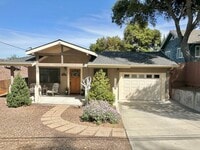 Building Photo - Charming 3 Bedroom 2 Bathroom Single Family Home Available June 5th *DO NOT DISTURB TENANT*
