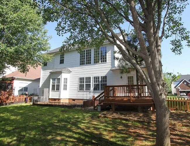 Building Photo - 4 BR/2.5BA | Newly Renovated Single Family Home |Fenced backyard| Elegant Brick Home in the Heart...