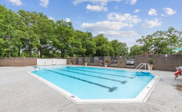 Gated Pool - 1311 Delaware Ave SW
