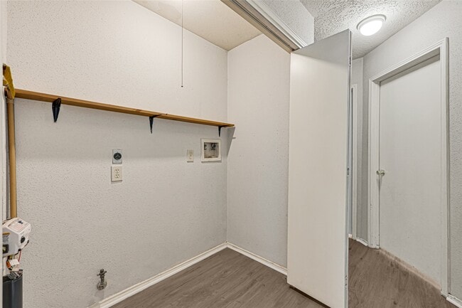 Building Photo - 7314 Addicks Clodine Rd