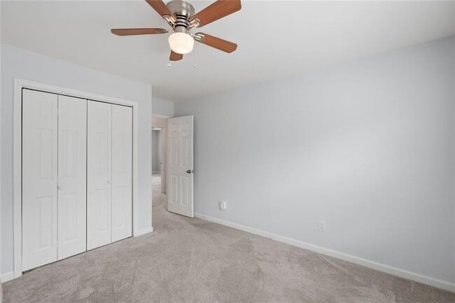 Building Photo - 638 Oberlochen Way