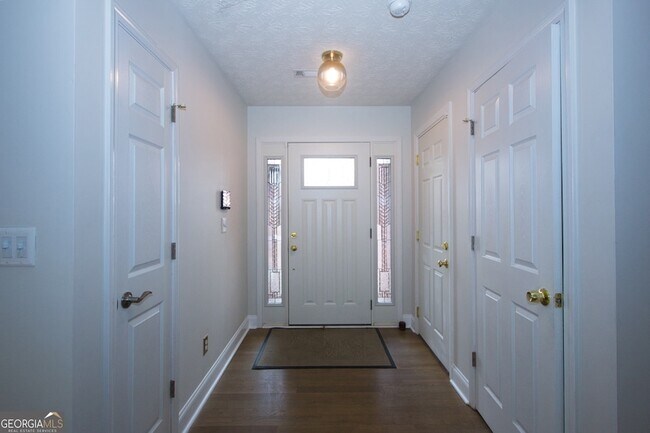 Building Photo - 1481 Beckley Pointe