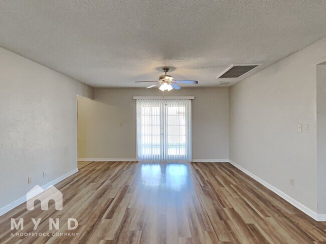 Building Photo - 18230 North 42nd Pl