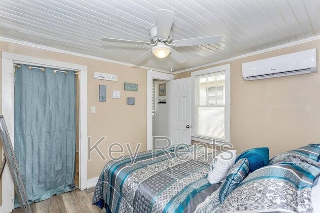 Building Photo - 1003 Concordia Blvd