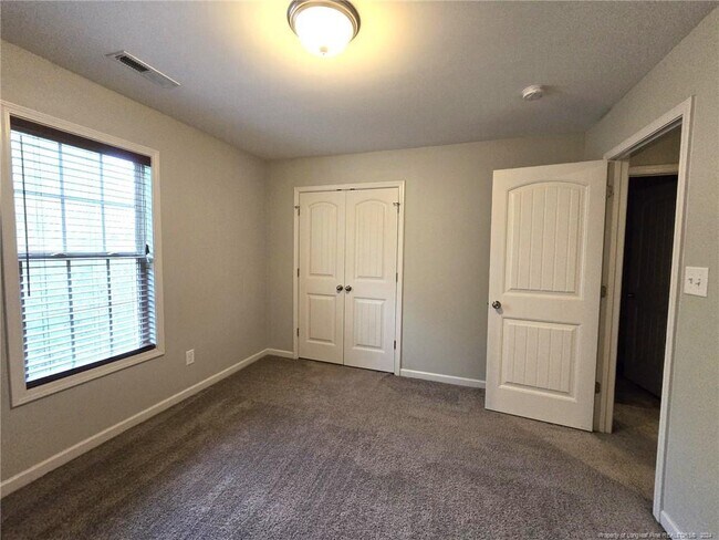 Building Photo - 2278 Lakewell Cir