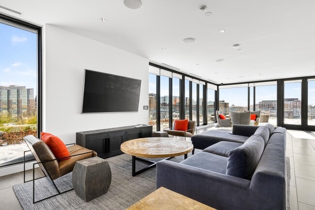 Building Photo - 57 N St NW