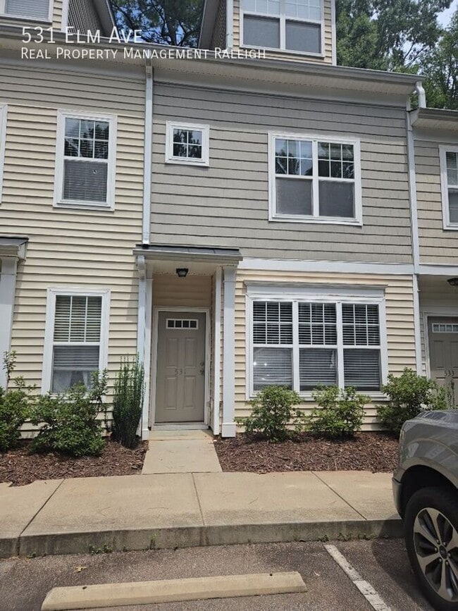 Building Photo - 531 Elm Ave