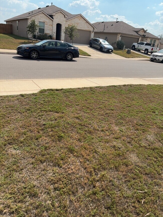 Building Photo - Brookstone Creek Beauty – 4 Bedrooms, 3 Bathrooms, and Smart Features Throughout