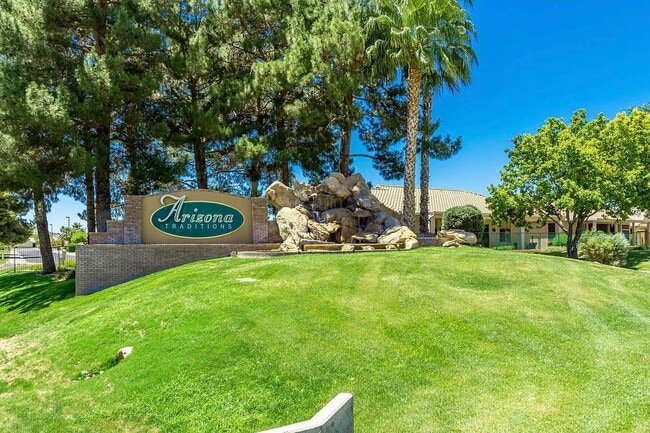 Building Photo - 2 Bedroom Single Story Home Available in Arizona Traditions Retirement Community Located Near Bel...