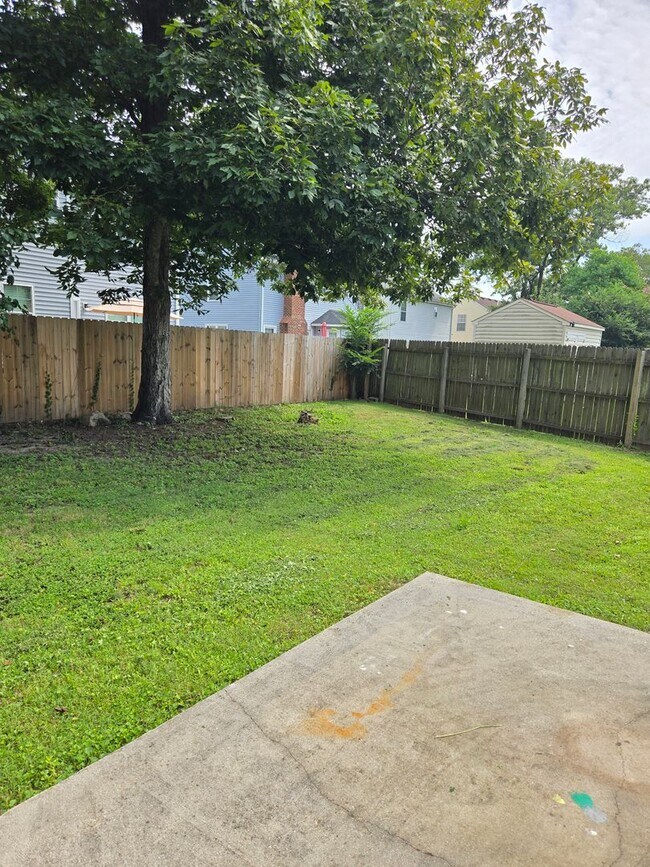 Building Photo - 3804 Daiquiri Ct