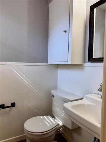 Building Photo - 2825 San Miguel Dr