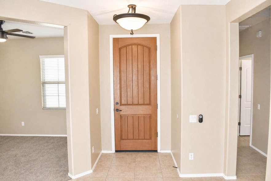 Building Photo - 12910 W Junipero Dr