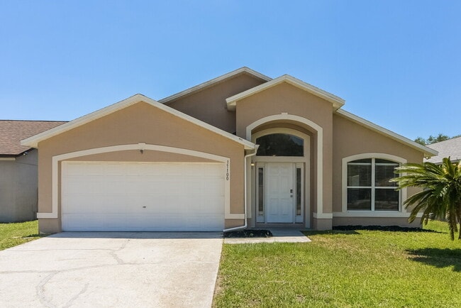 Building Photo - 17100 Woodcrest Way