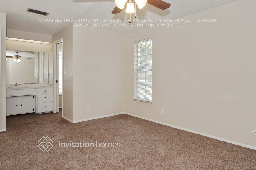 Building Photo - 1706 Sharondale Dr