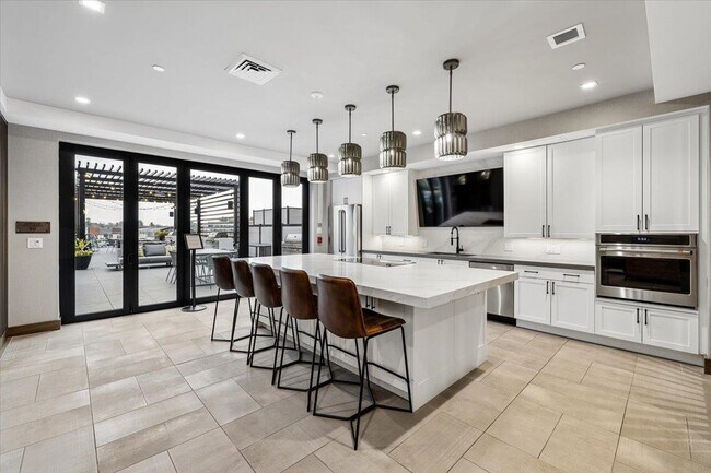 Building Photo - 18 Artisan Dr