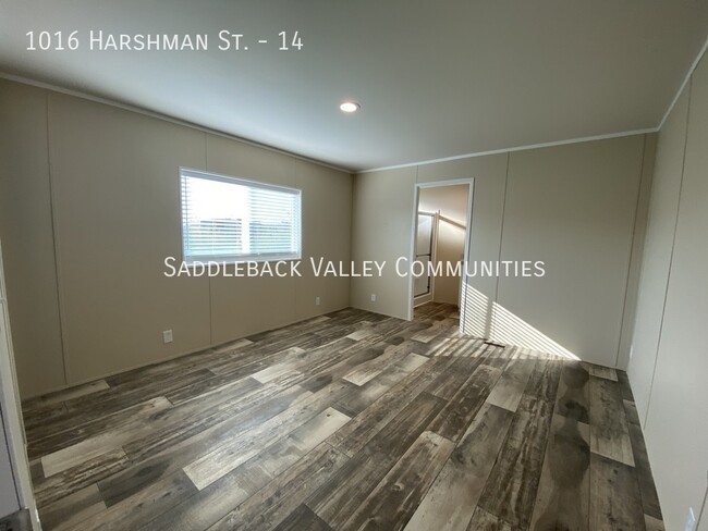 Building Photo - 1016 Harshman St