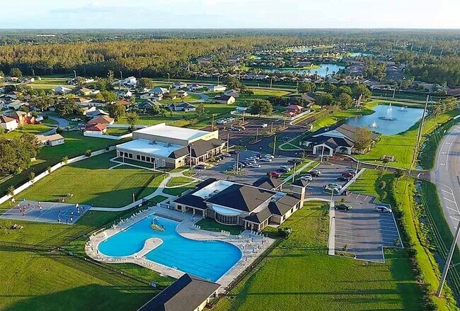 Building Photo - 588 Imperial Pl