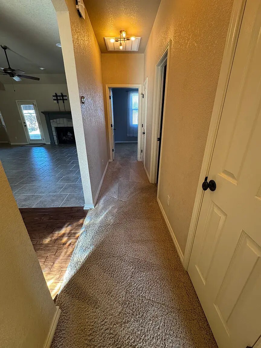 Building Photo - 610 Benelli Dr