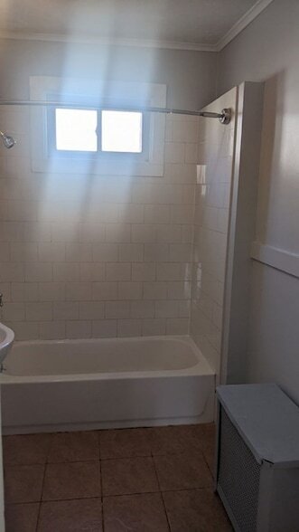 Building Photo - 137 Cedar St