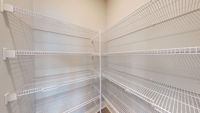 Building Photo - Stunning 3-Bedroom, 2.5-Bath Villa in The ...