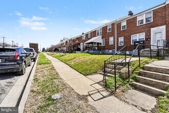 Building Photo - 1329 Taylor Ave