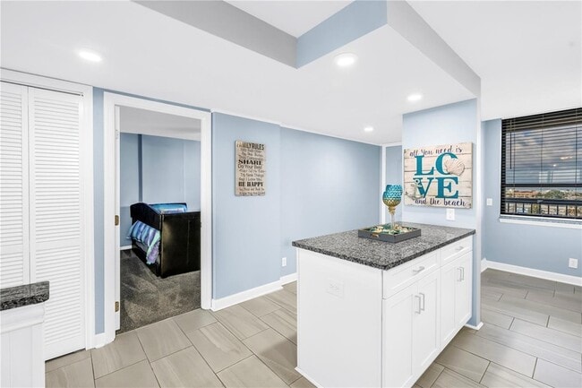 Building Photo - 9415 Blind Pass Rd