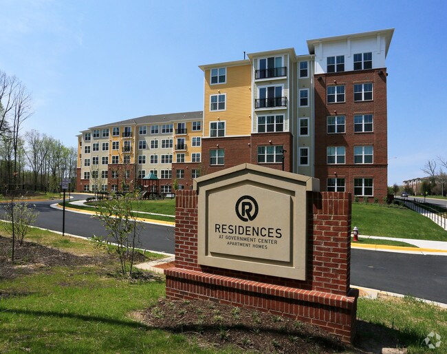 Residences at Government Center 11851 Monument Dr Fairfax VA 22030