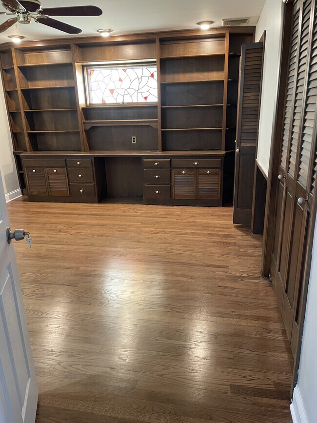 MASTER BEDROOM - OFFICE - 24 Don Bosco Ave