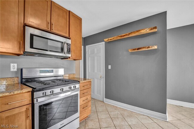 Building Photo - 3678 Lynnfield Rd