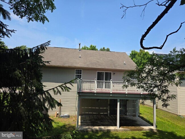 Building Photo - 5401 Riba Ct