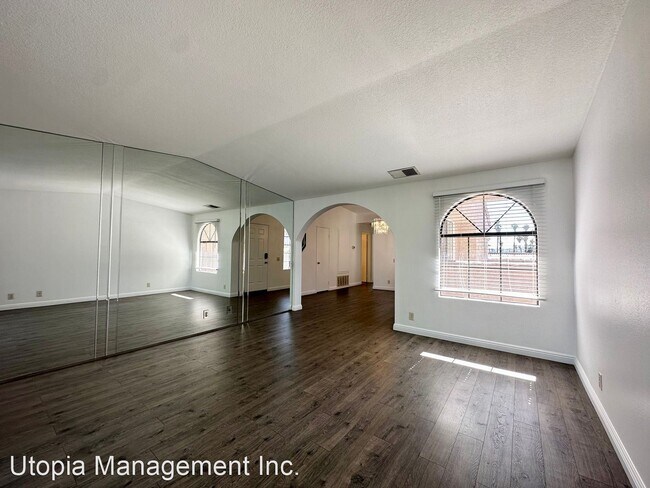 Building Photo - 2 br, 2 bath House - 505 S Farrell Drive U...