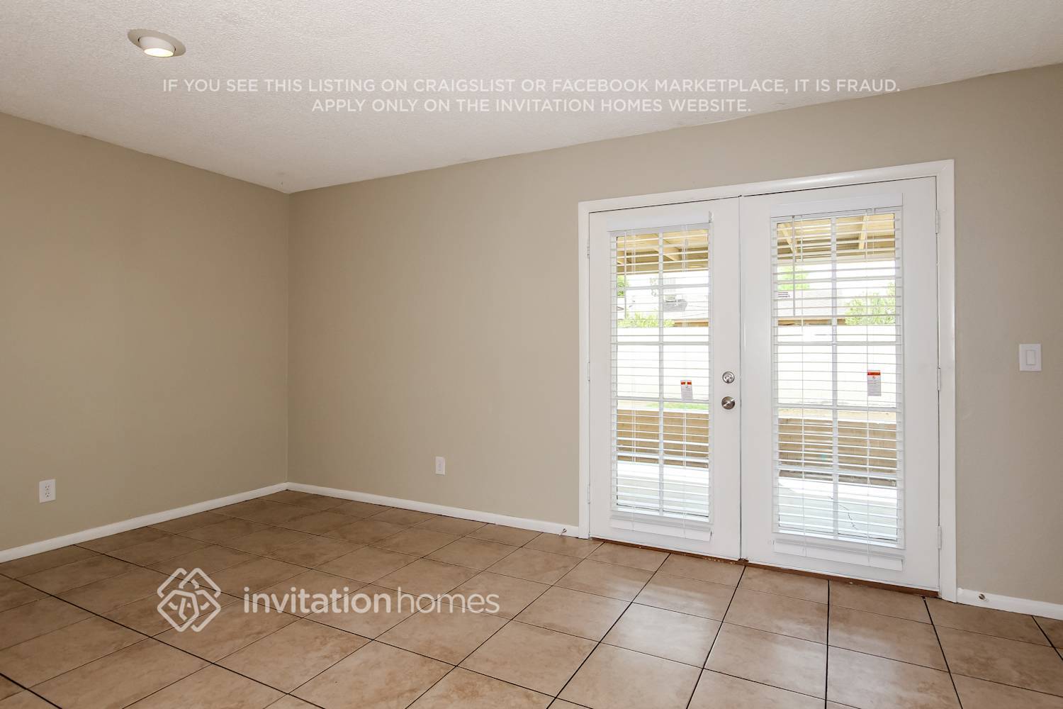 Building Photo - 5746 N 41st Dr