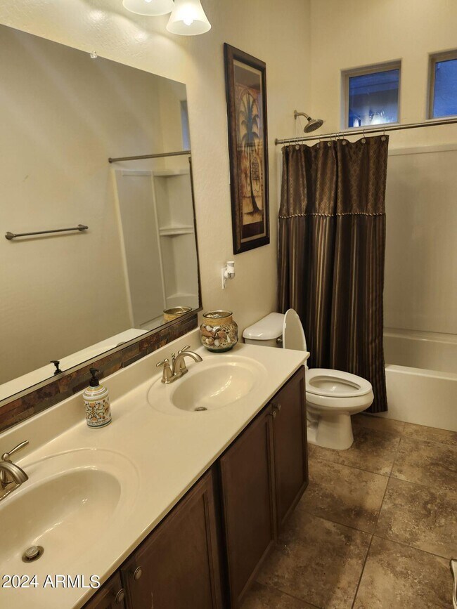 Building Photo - 19750 E Apricot Ct