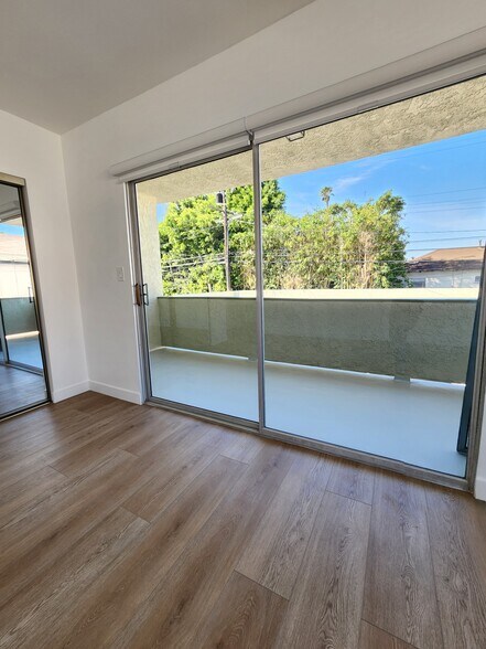 Building Photo - 2336 34th St