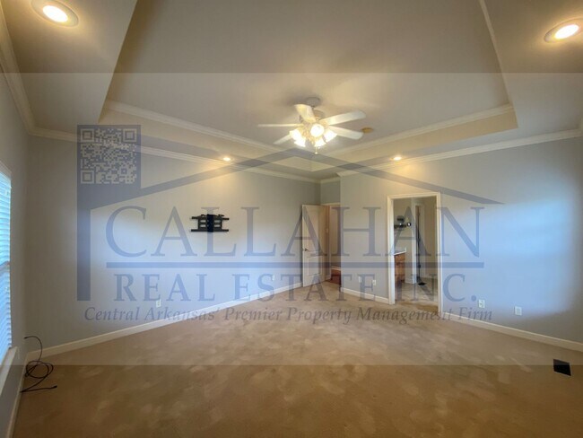 Building Photo - Sherwood Stone Hill 5 Bedroom Home