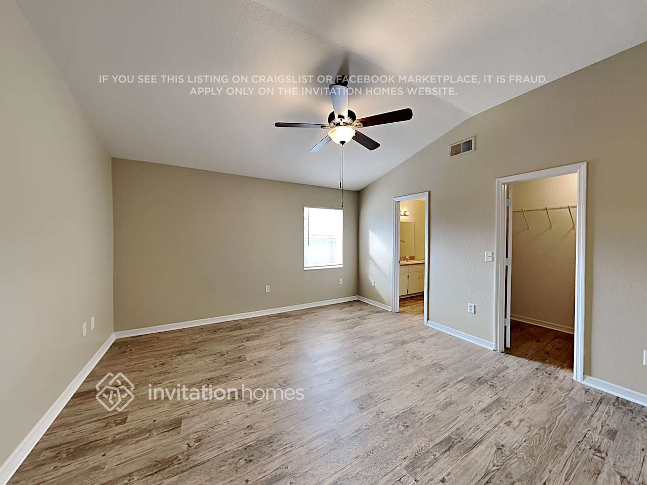 Building Photo - 3633 Amber Ln