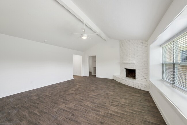 Building Photo - 1703 Millbury Dr