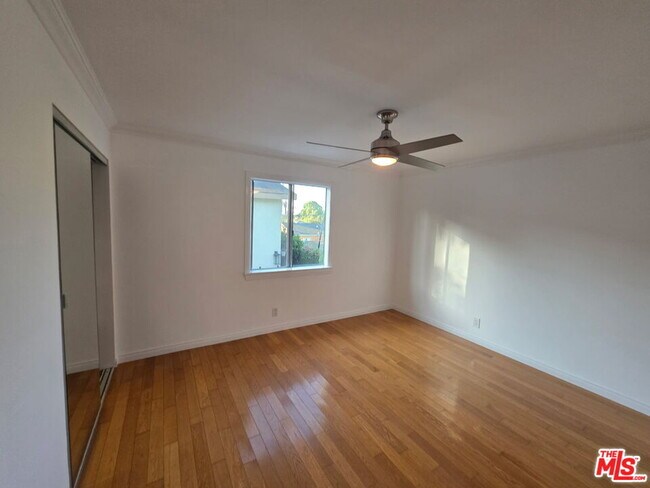 Building Photo - 1029 Pleasant View Ave