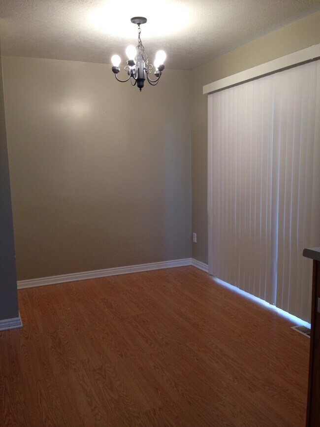 Building Photo - 1204 Torwood Ct