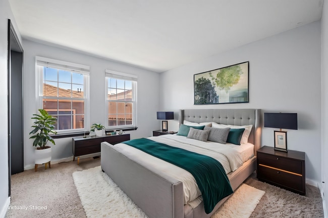 Building Photo - Bright & Spacious 2BR/2BA Townhome with Loft, Fireplace & Private Garage