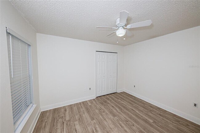 Building Photo - 16686 Corner Cove Way