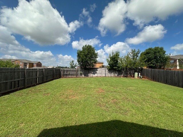 Building Photo - 14601 Moon Daisy Dr