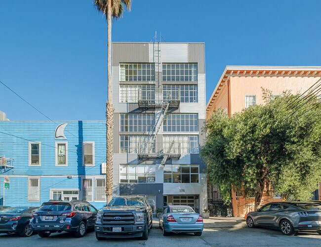 Building Photo - 755 Florida St