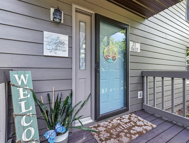 Front entrance - 9473 S Pointe Retreat Dr