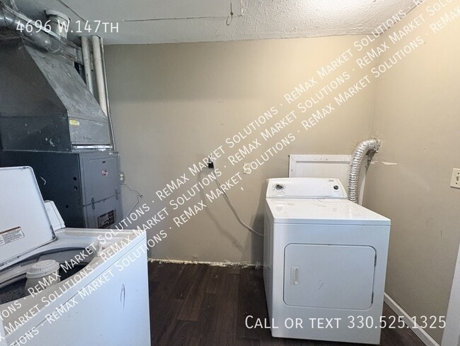 Building Photo - 4696 W.147th-