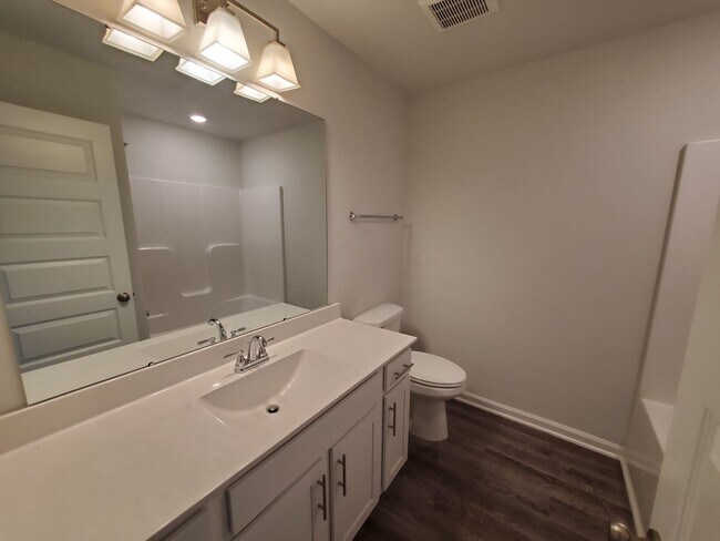 Building Photo - 120 Sublett Dr