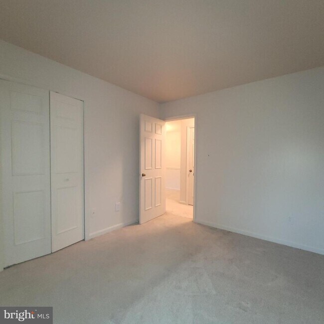 Building Photo - 6903 Sandra Marie Cir
