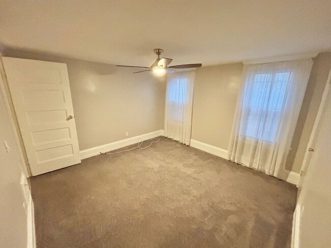 Building Photo - 19-21 Cornell Street